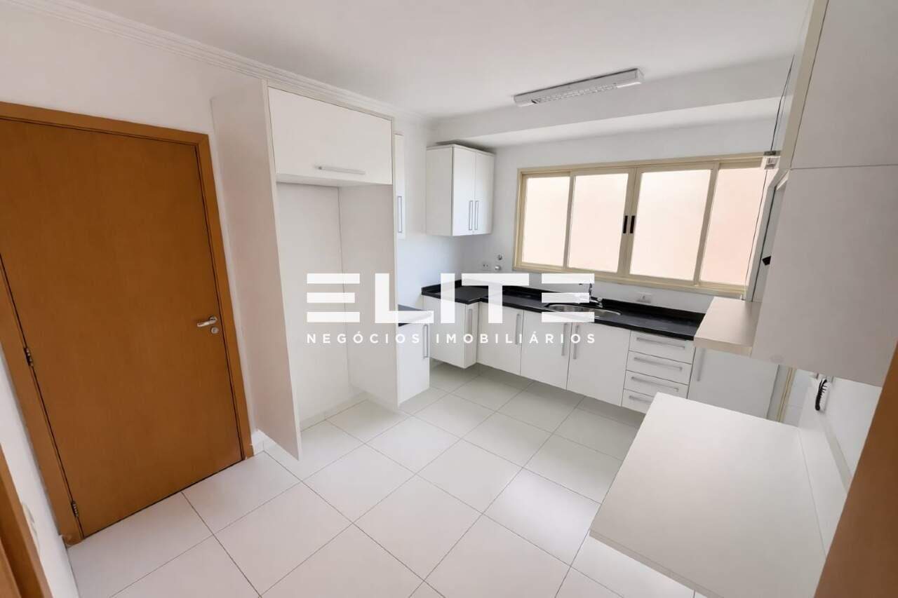 Apartamento para aluguel no Bairro Jardim: 