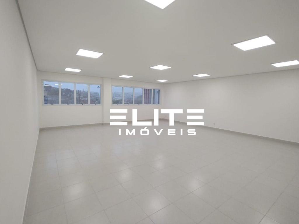 Sala para aluguel no Parque Central: 