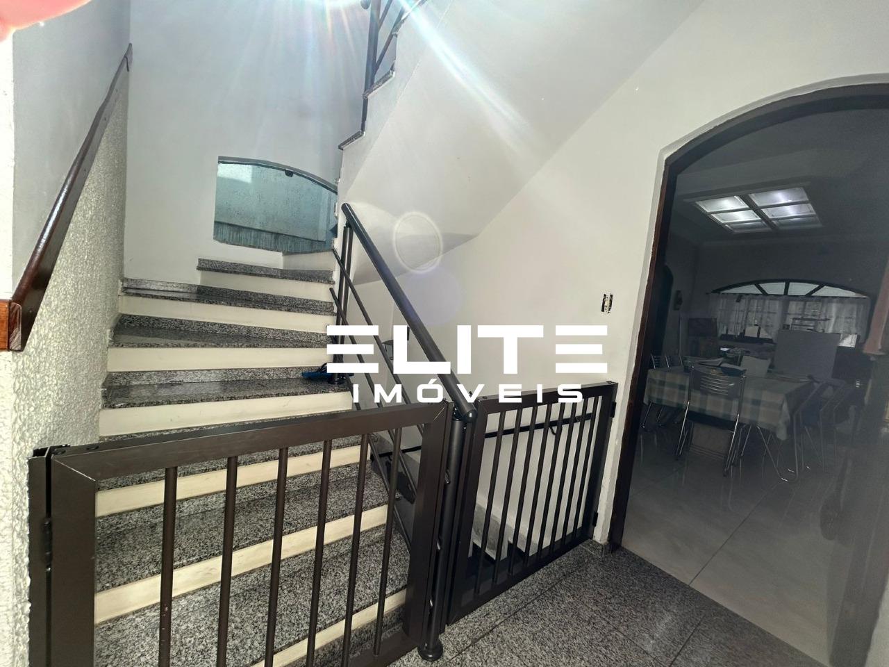 Sobrado à venda no Campestre: 