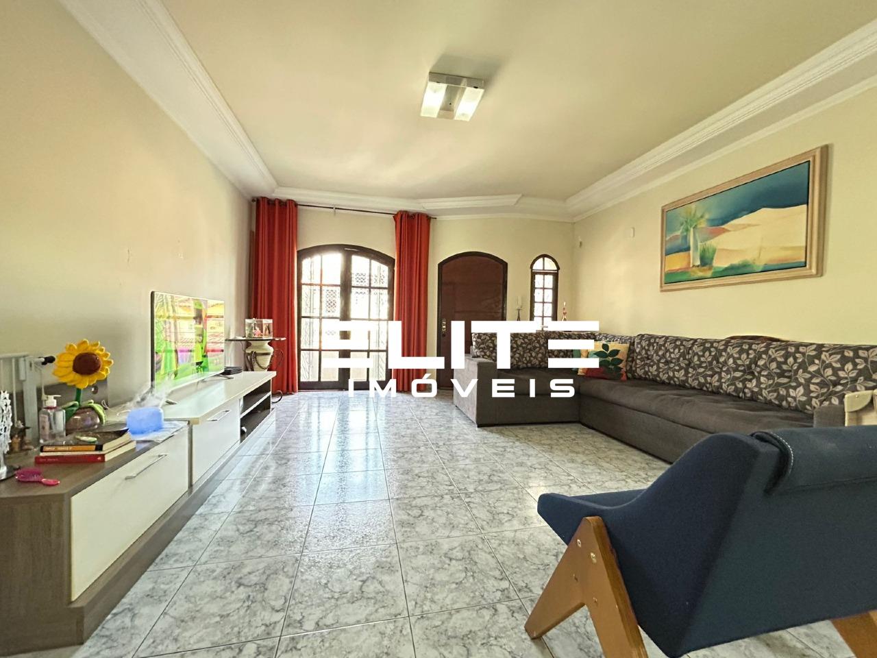 Sobrado à venda no Campestre: 