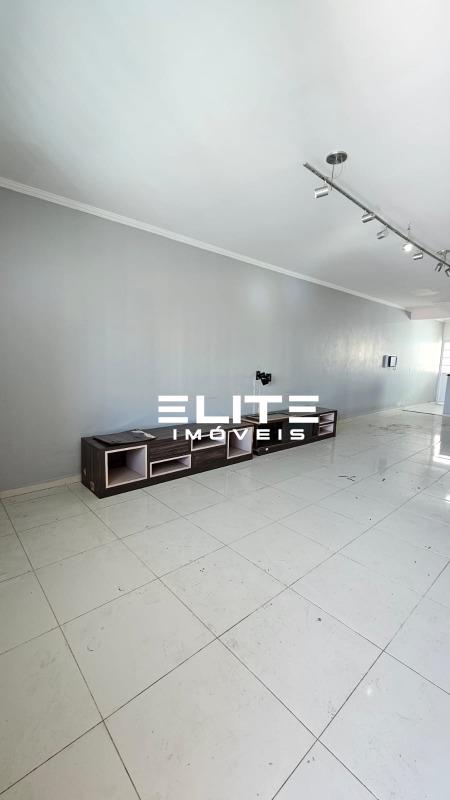 Sobrado à venda no Jardim Stella: 