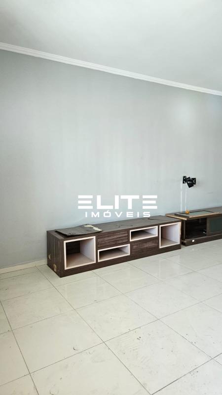 Sobrado à venda no Jardim Stella: 