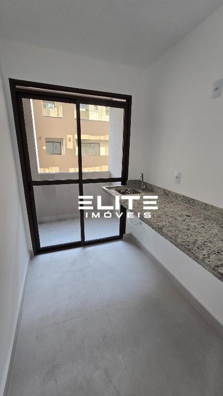 Apartamento para aluguel no Parque das Nações: 