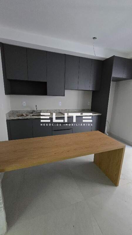 Apartamento para aluguel no Parque das Nações: 