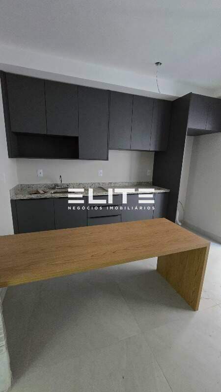 Apartamento para aluguel no Parque das Nações: 