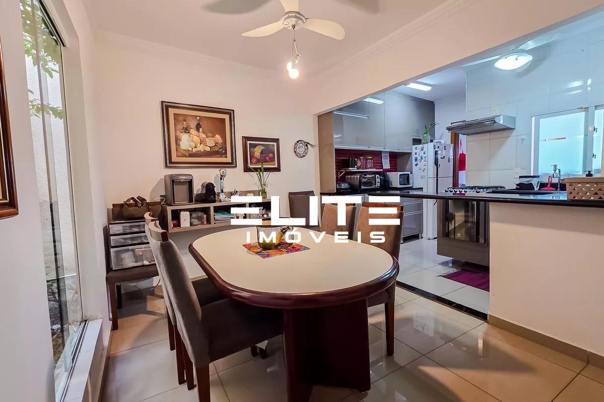 Sobrado para aluguel no Vila Léa: 