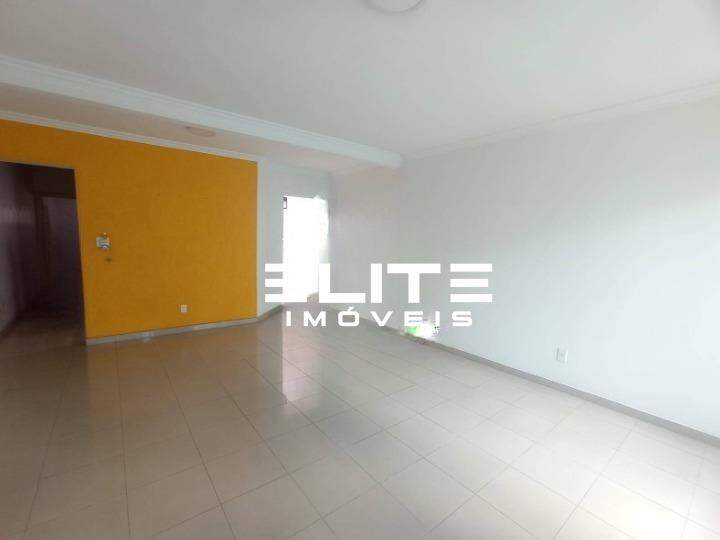 Sobrado para aluguel no Campestre: 