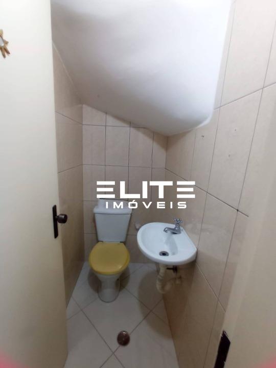 Sobrado para aluguel no Campestre: 