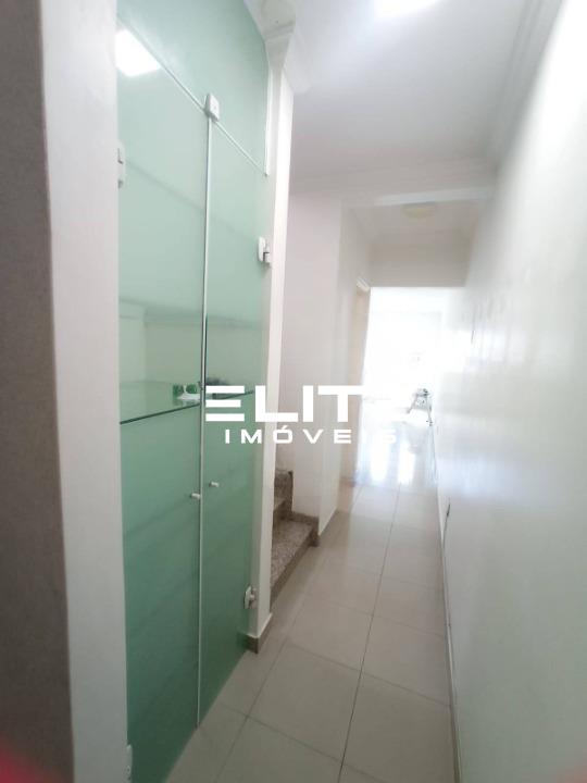 Sobrado para aluguel no Campestre: 