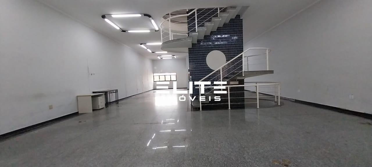 Prédio para aluguel no Campestre: 