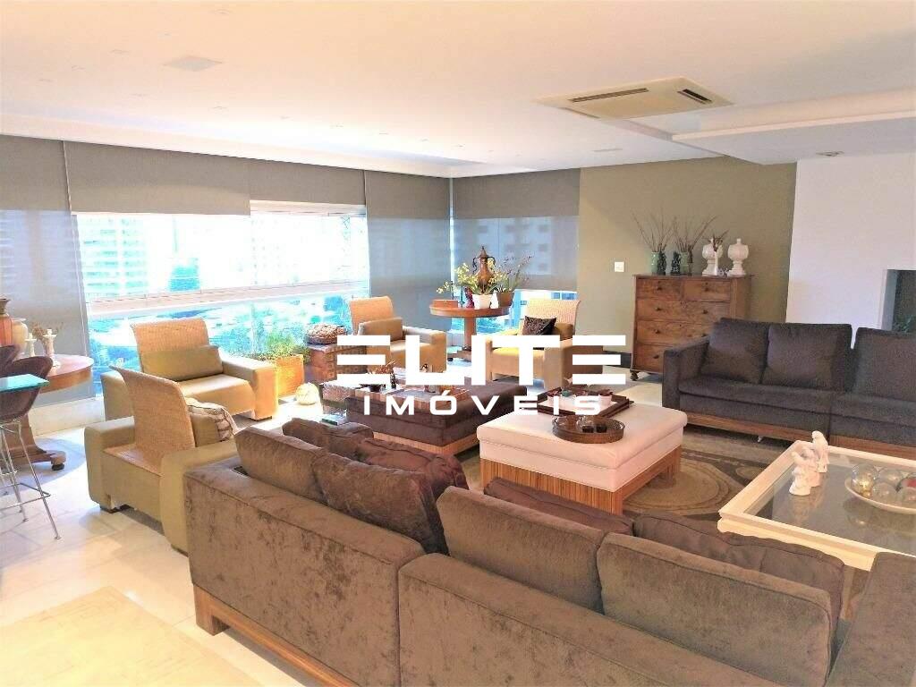 Apartamento para aluguel no Bairro Jardim: 