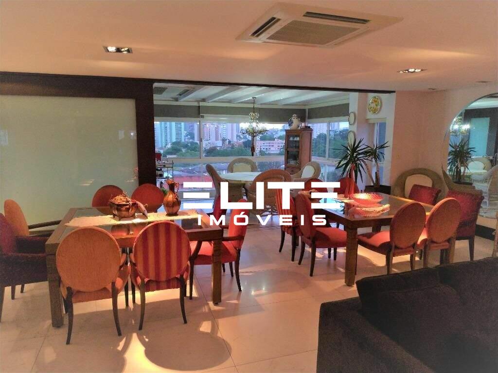 Apartamento para aluguel no Bairro Jardim: 