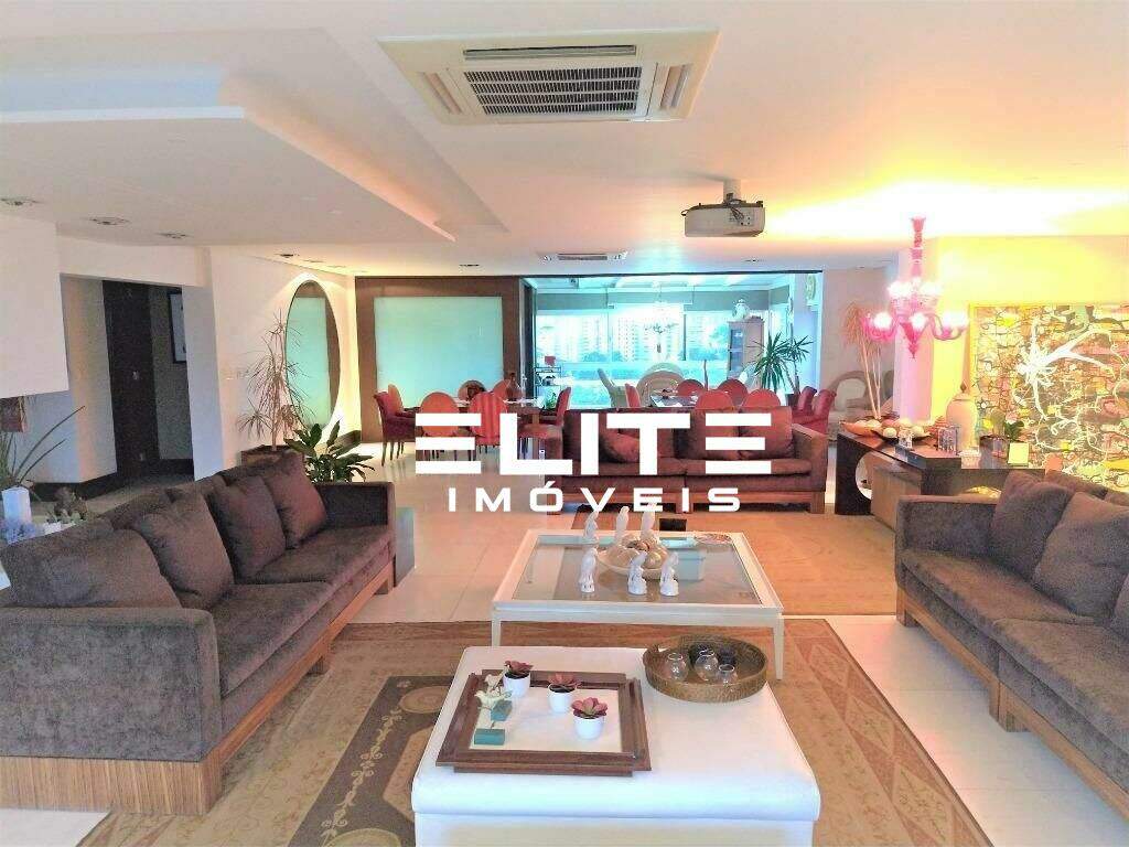 Apartamento para aluguel no Bairro Jardim: 