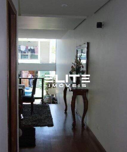 Sobrado à venda no Vila Valparaíso: 