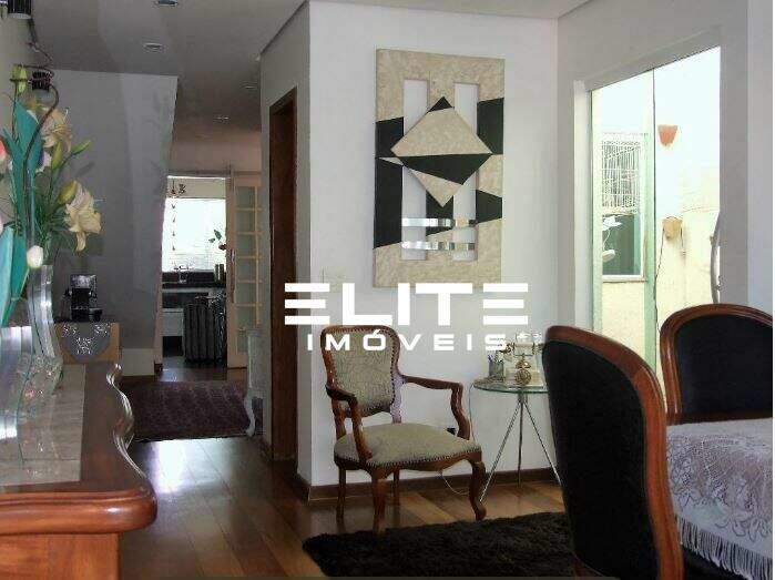 Sobrado à venda no Vila Valparaíso: 