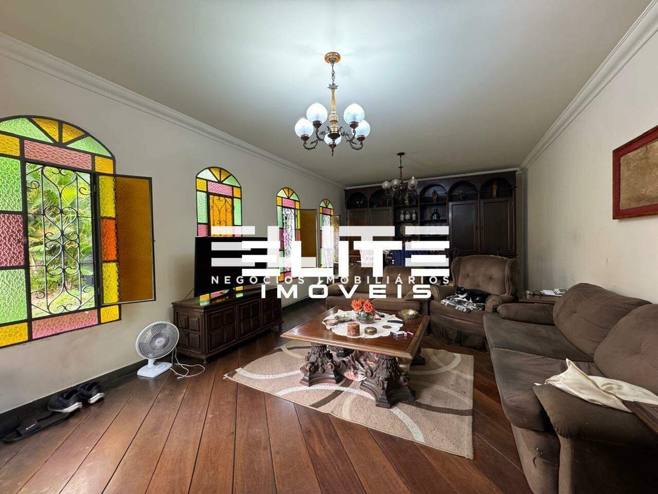 Casa para aluguel no Bairro Jardim: Sala de Estar