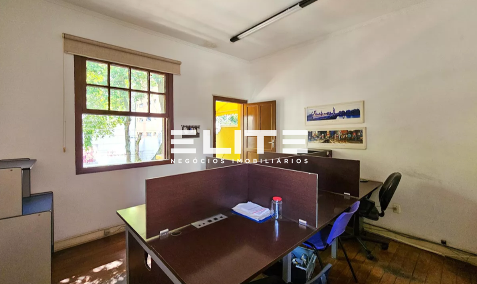 Casa comercial para aluguel no Jardim: 