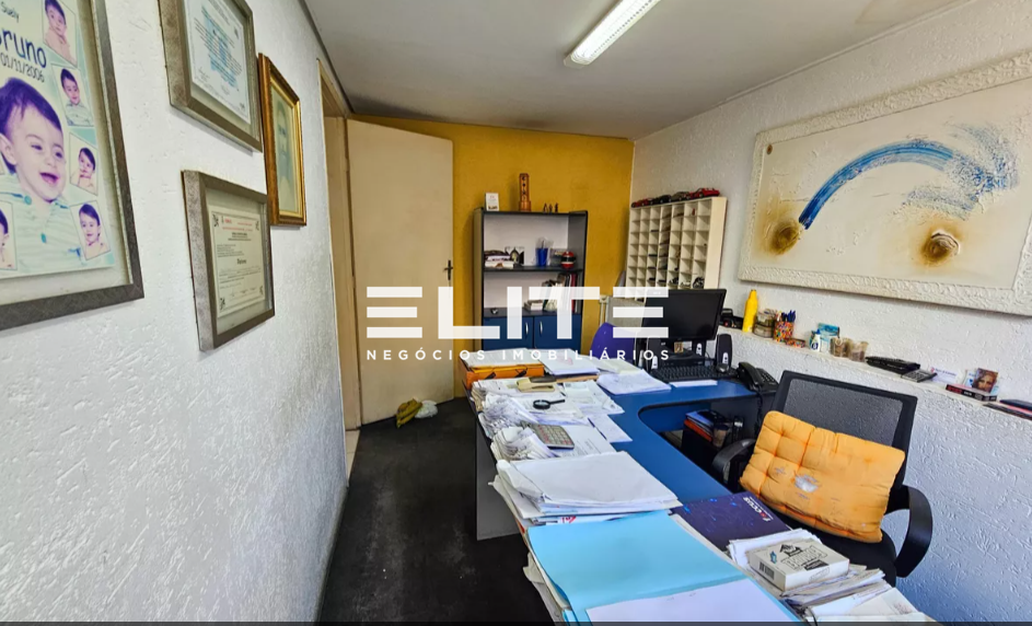 Casa comercial para aluguel no Jardim: 