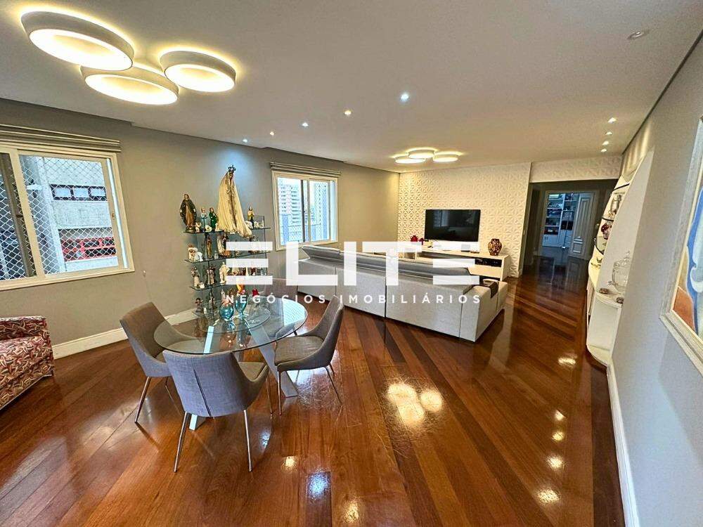 Apartamento à venda no Bairro Jardim: 