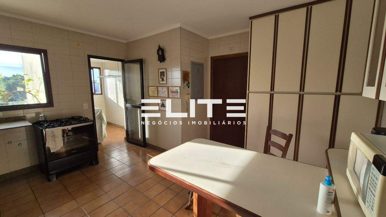 Apartamento à venda no Vila Alzira: 