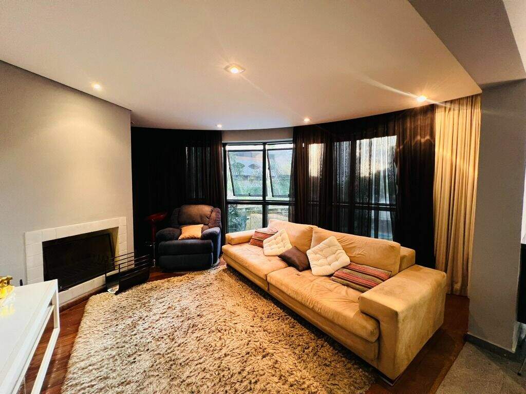 Apartamento para aluguel no Bairro Jardim: 