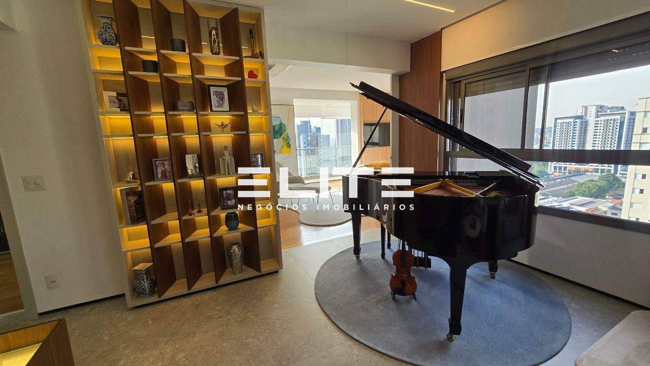 Apartamento para aluguel no Bairro Jardim: 