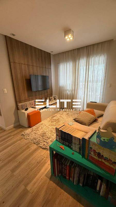 Apartamento à venda no Baeta Neves: 