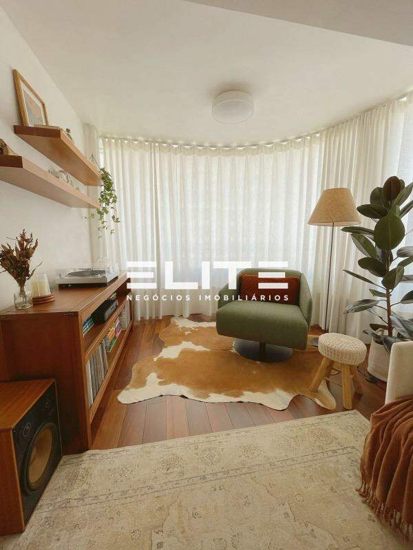 Apartamento para aluguel no Jardim: 