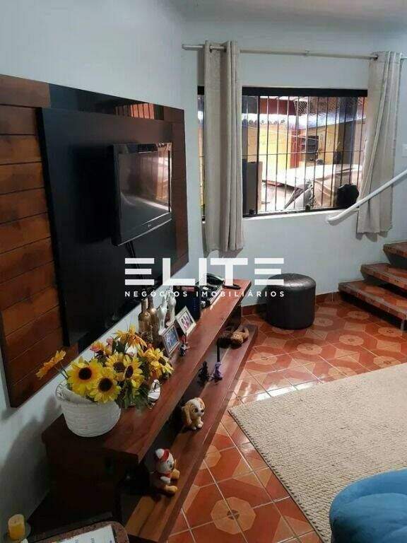 Sobrado para aluguel no Campestre: 