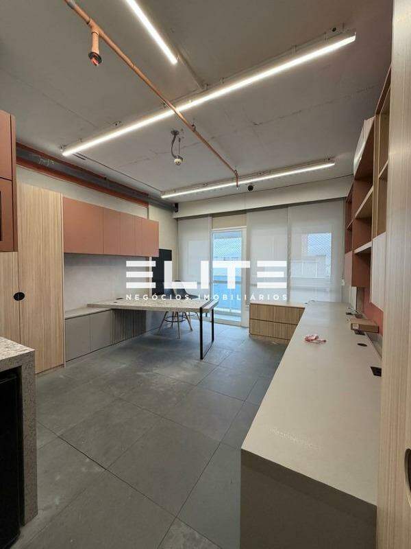 Sala para aluguel no Baeta Neves: 