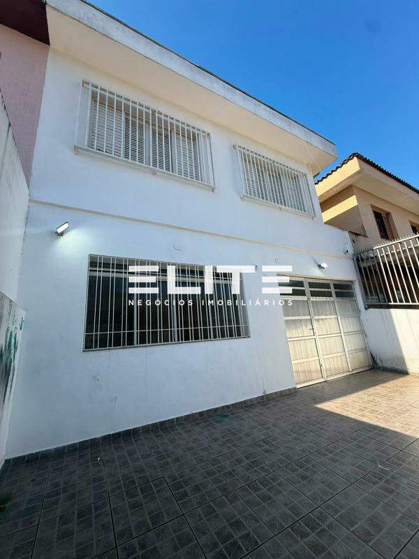 Casa comercial para aluguel no Pinheirinho: 