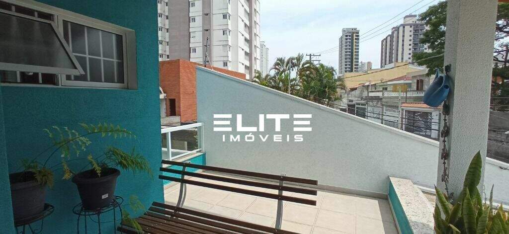 Sobrado à venda no Vila Valparaíso: 