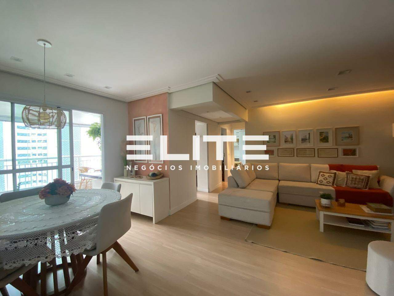 Apartamento para aluguel no Centro: 