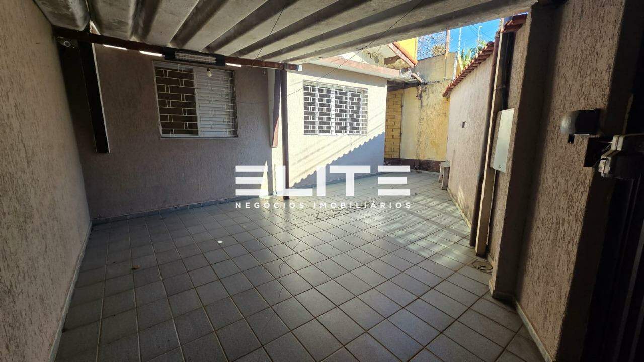 Casa para aluguel no Campestre: 