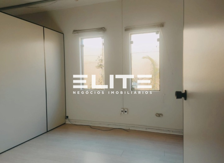 Casa comercial para aluguel no Centro: 
