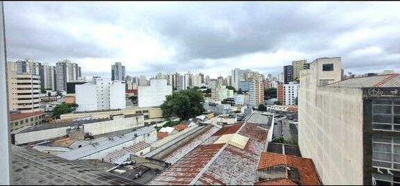 Sala à venda no Centro: 