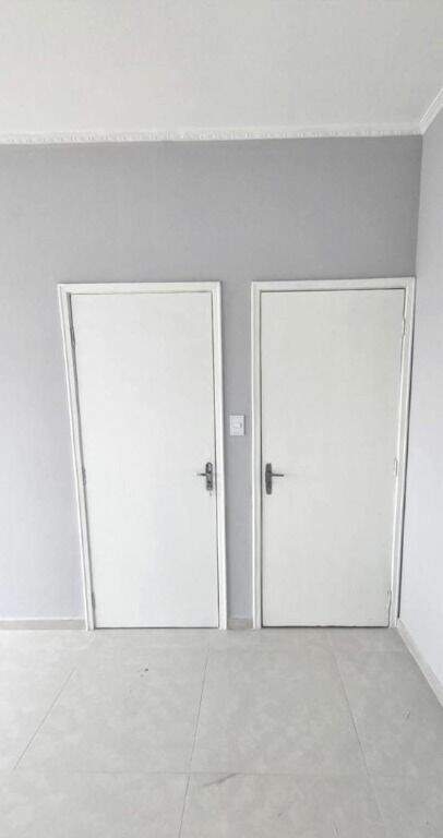 Sala à venda no Centro: 