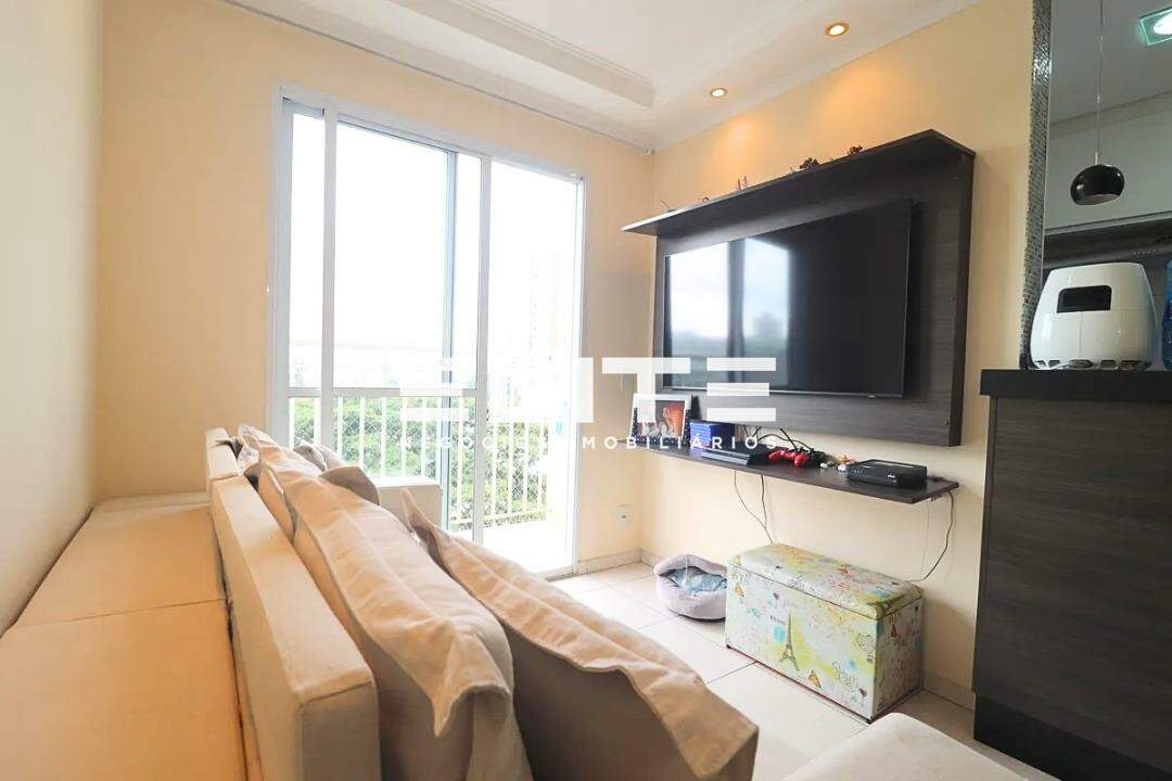 Apartamento à venda no Vila Alzira: 