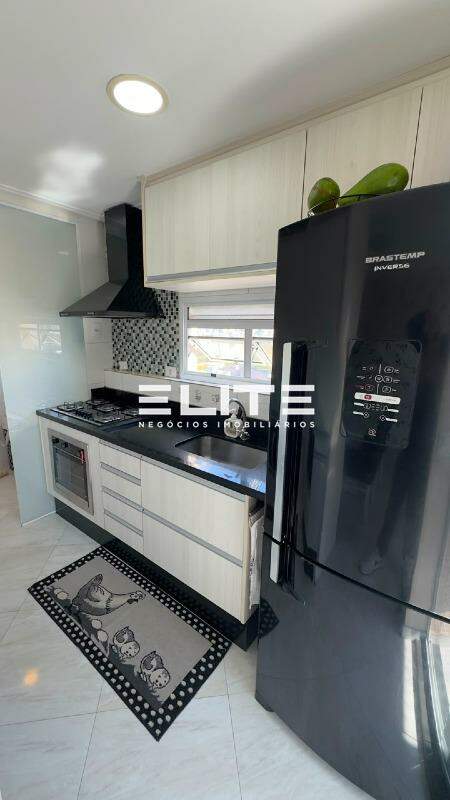 Apartamento à venda no Vila Eldízia: 