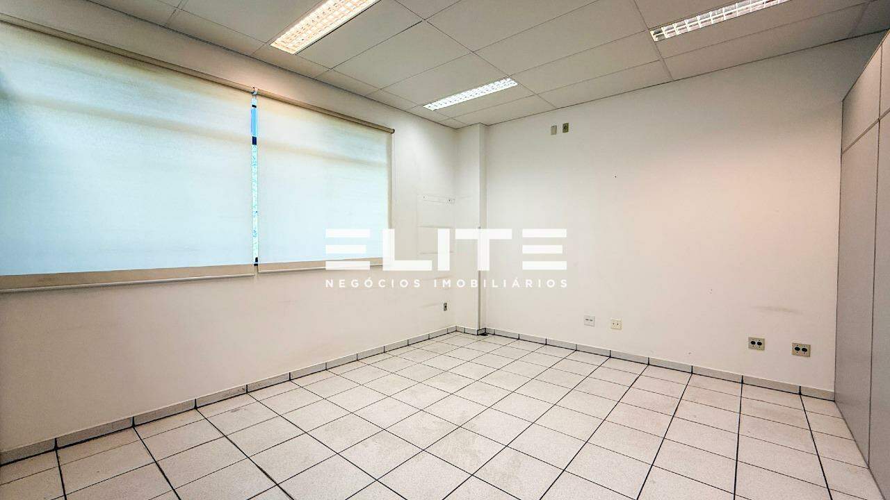 Sala para aluguel no Vila Curuçá: 