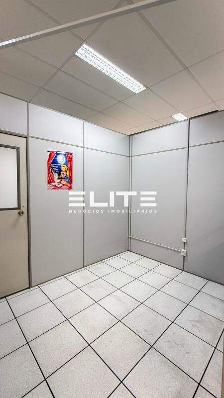Sala para aluguel no Vila Curuçá: 