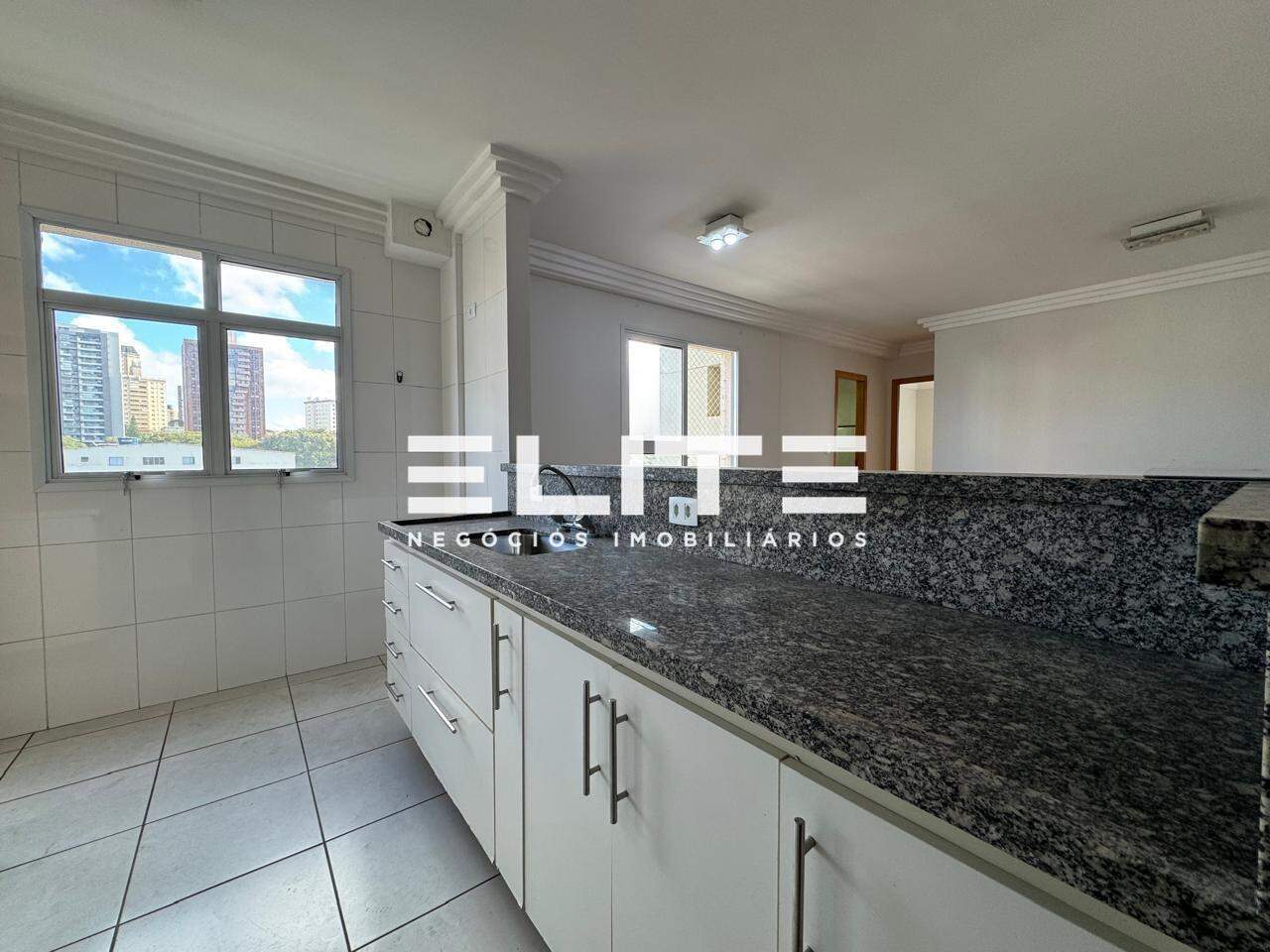 Apartamento à venda no Vila Alzira: 