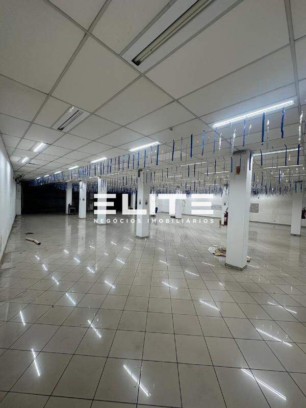 Salão para aluguel no Centro: 