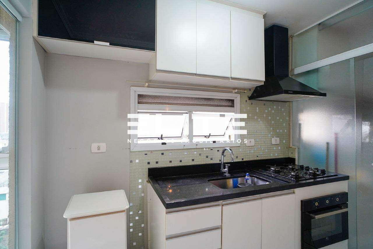 Apartamento à venda no Vila Eldízia: 