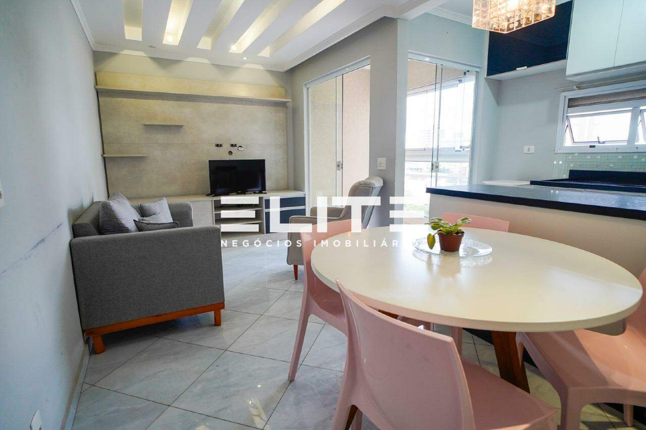 Apartamento à venda no Vila Eldízia: 