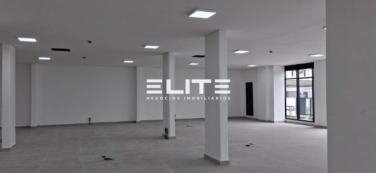 Salão para aluguel no Centro: 