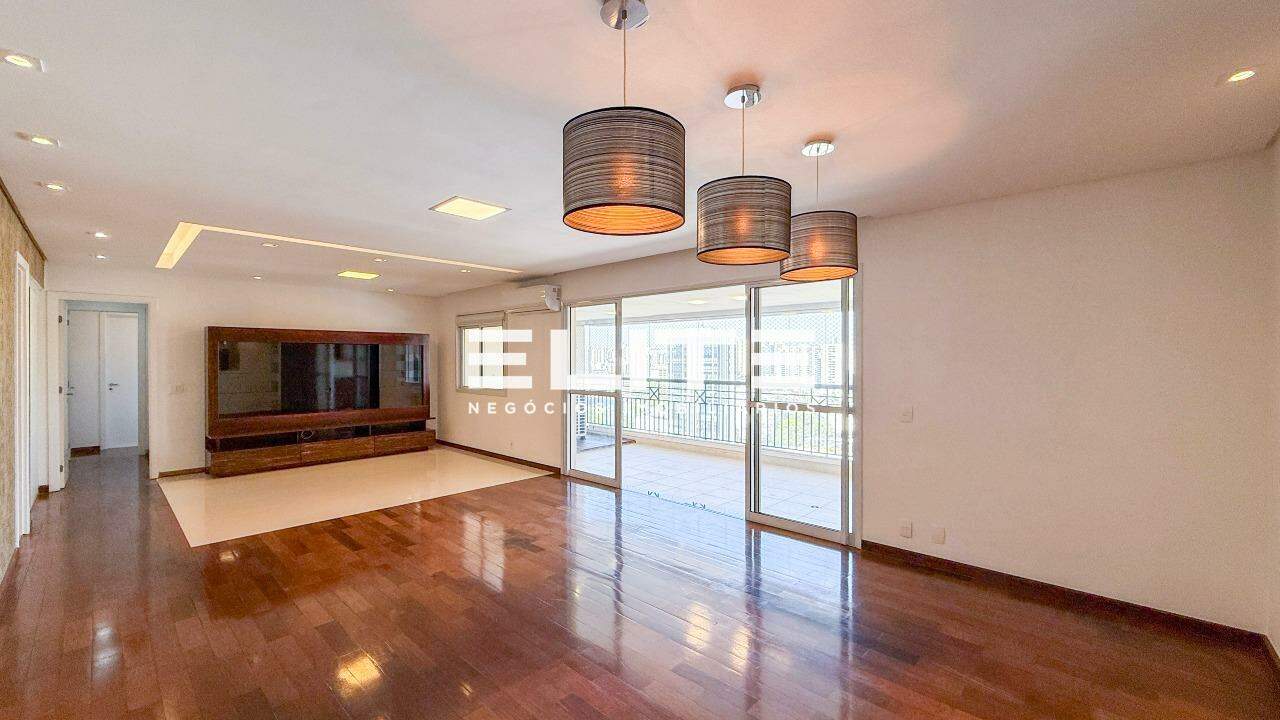 Apartamento à venda no Jardim: 