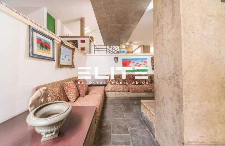 Casa à venda no Pinheirinho: 