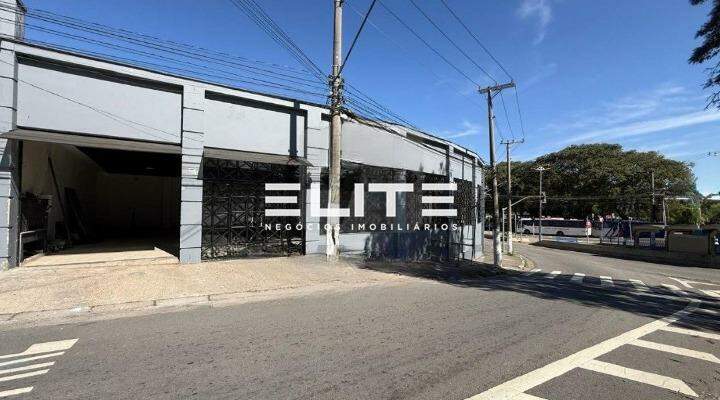Salão para aluguel no Vila Curuçá: 