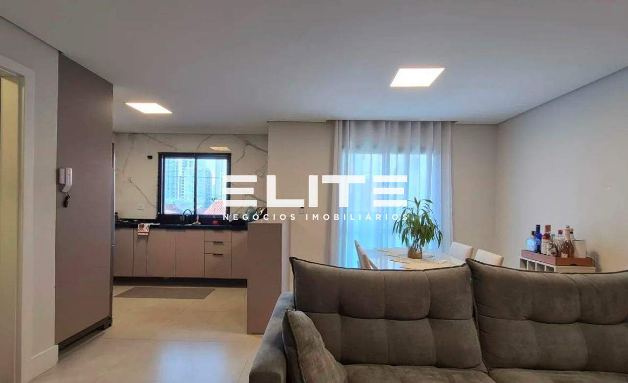 Sobrado à venda no Campestre: 